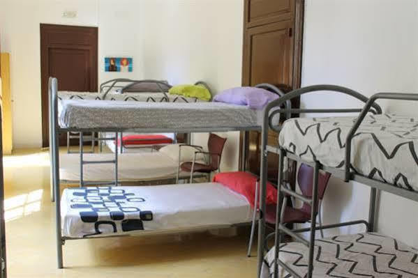 El Josemari Youth - Juvenil Hostal